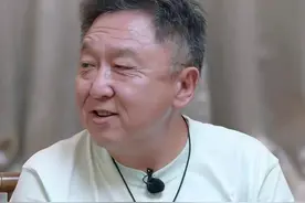 郭德纲到底给于谦多少钱？为啥他这么豪！坐拥60亩马场，豪宅超大图片