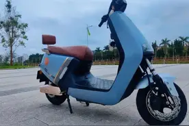 购买电动车，是选不要驾照的电动自行车，还是选择要驾照的电摩？图片
