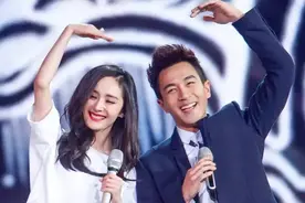 离婚7年，杨幂高调宣布喜讯，刘恺威终为自己的错误买了单！图片