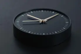 佳明运动手表心率不准、质保仅一年！经济学家马光远在线维权：几千块钱手表，保质期居然只有一年！你没看错图片