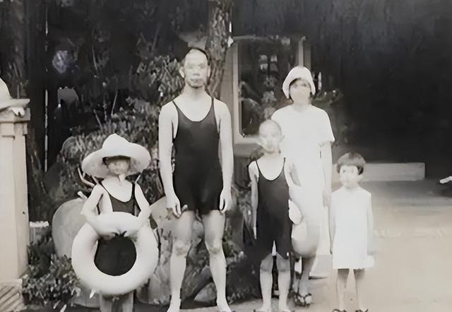 吴石牺牲后，儿女受苦几十年	，当得知父亲的伟大后，他们哭了