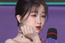 这一次，酥胸翘臀的虞书欣，“丢光了”自己的体面图片