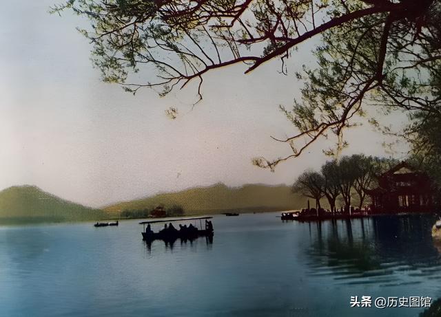 50年代杭州，居然是这个样子的！西湖没什么游客，黄龙洞太神秘