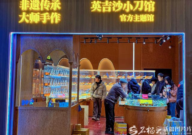 寒冬挡不住热情 新疆国际大巴扎冬季旅游热度不减