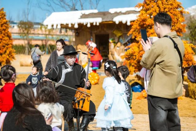 赏花灯，庆佳节！乐海神话世界华灯初上，动物王国喜气满满