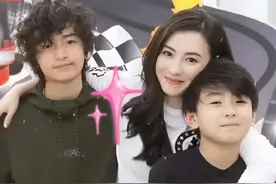 张柏芝二儿子正脸曝光，14岁小Q长相很有型，不像谢霆锋像舅舅图片