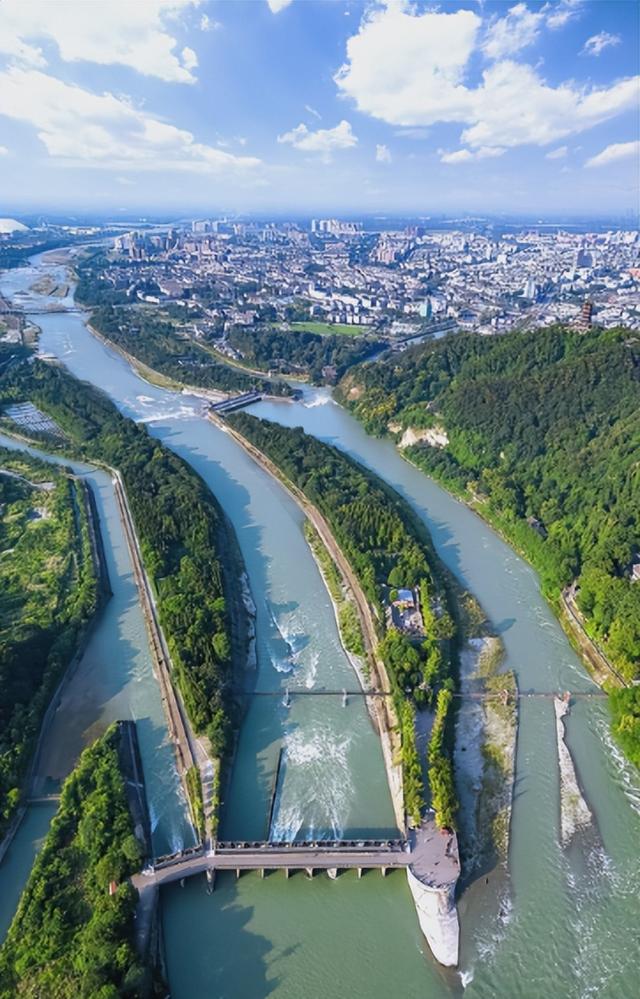 世界罕见“全球独一无二，四川十大奇景”，堪称大自然的偏心之作