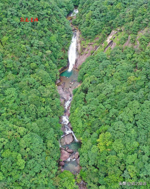 探秘龙宫村：夏日玩水避暑的绝美心形潭，美如水晶宫