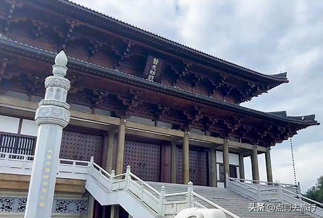 成都被严重低估的寺庙，殿宇精美壮观让人意外，不少人慕名前往！