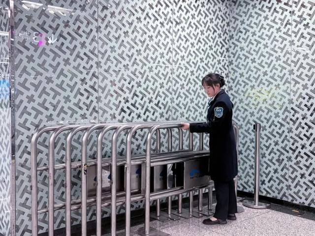 成都地铁的“铁马”是什么马？