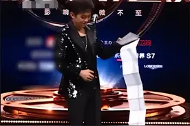 笑不活了，邓超被架走冲上热搜，我却笑死在评论区!图片