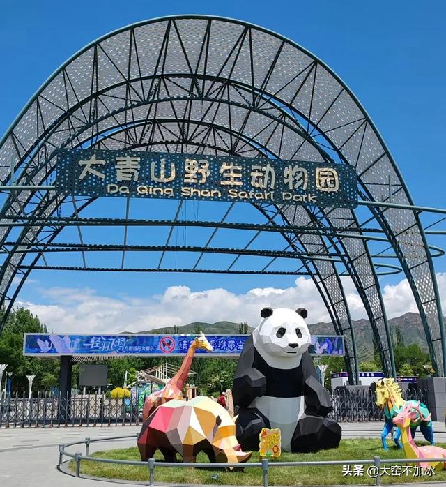 从“乳都”到“网红城”：呼和浩特5年旅游收入增长147%