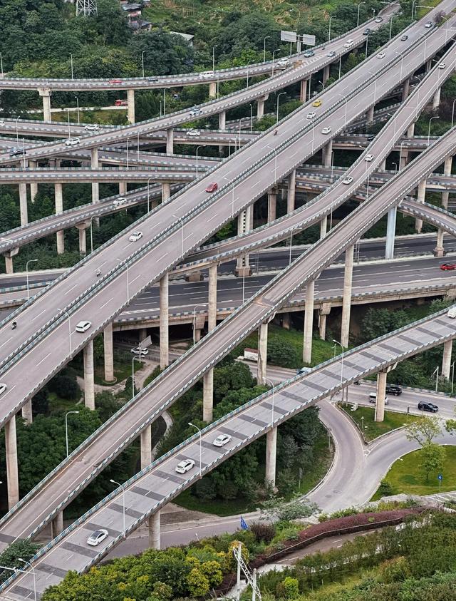 重庆，到底骗了多少人？居然拥有十个“世界之最”！