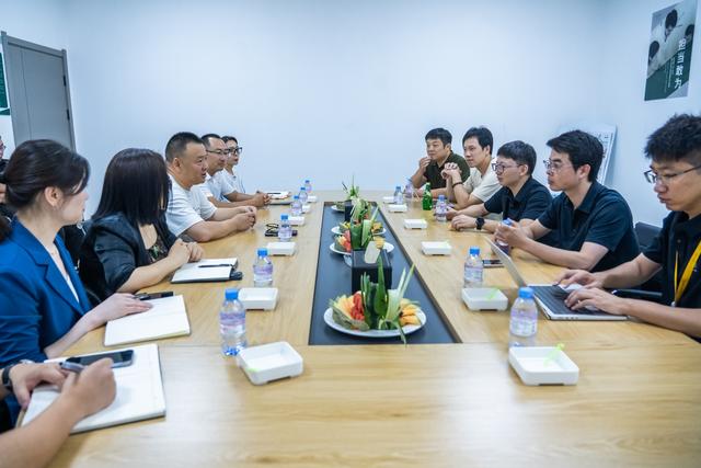 强强联手，共绘未来：涨巢集团与美团深化战略合作，共同推动休闲娱乐行业新升级