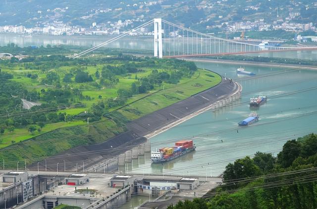 三峡大坝“账本”曝光！投资2500亿，运行20余年，如今回本多少？