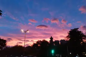 文案 | 日落晚霞风景美句，拿去发朋友圈吧~图片