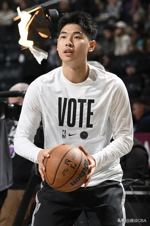 截止8月1日:CBA所有球队球员签约情况汇总。(广东签约NBA后卫)