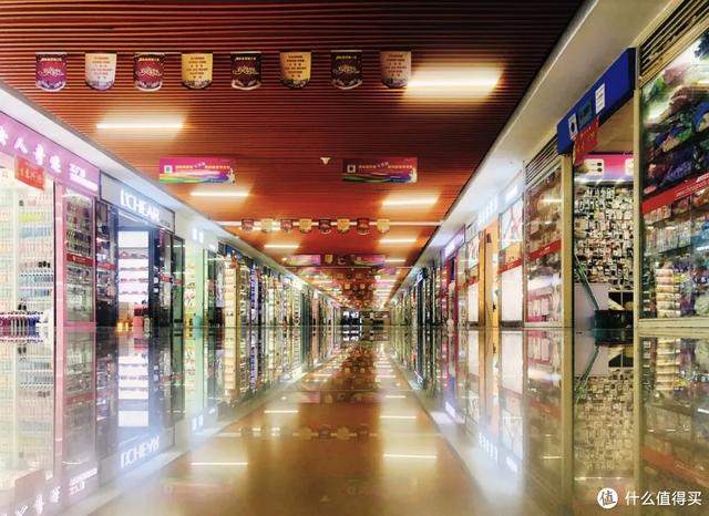 周末往返！100元实现买买买自由！这座“跨国吃货天堂“