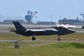 官宣一锤定音，空军版歼35A将亮相珠海航展，海军舰载版未来可期图片