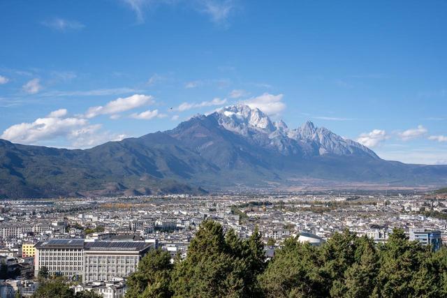 云南被严重高估的城市，知名度远超昆明，经济却不景气 丽江市