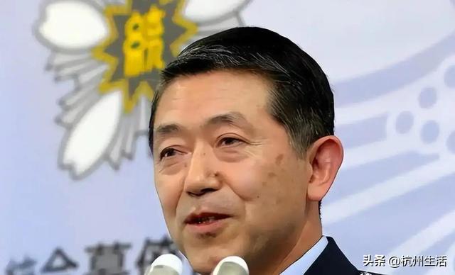 中方反制刚发往东京，不到24小时，高市再谈涉台立场，8字不简单