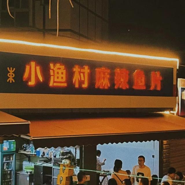 比大理浪漫！比昆明更近！高铁直达阳光小城，2万株蓝花楹美疯！观海登山，美食吃到爽！