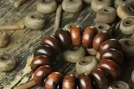 我用10年时间盘出19个奇怪手串，只为证明一件事：万物皆可盘图片