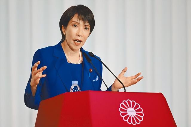 拒接泽连电话，从日紧急撤离，放弃亚欧的特朗普为何紧盯委内瑞拉