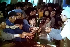 5样过去寻常物件，如今价值过万，有的能换一辆车，你家还有吗？图片