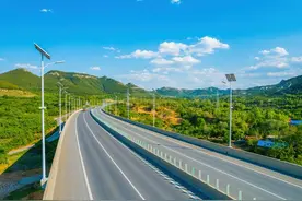 韩国10多万平方公里，高速4848公里，江苏面积也10多万，高速多长图片