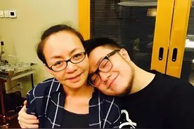 风水轮流转，“老死不相往来”的宋丹丹与英达，输赢终于见分晓图片