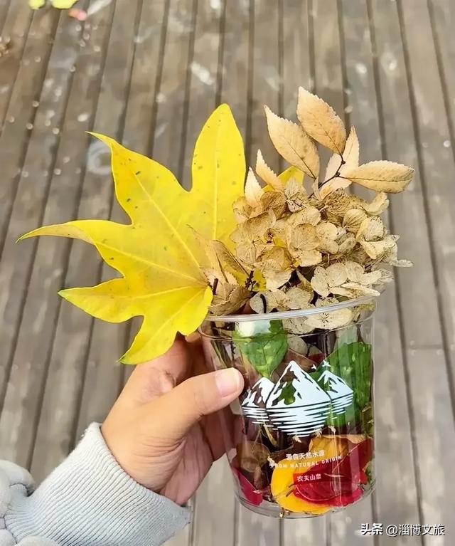 🤏捡捡捡,淄博惊现“捡秋”大神!海岱楼、周村大街…全被捡出来了→