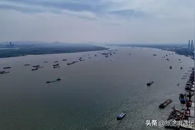 自古文人青睐的瓜洲渡如今什么模样，大运河汇入长江的景象很震撼图片