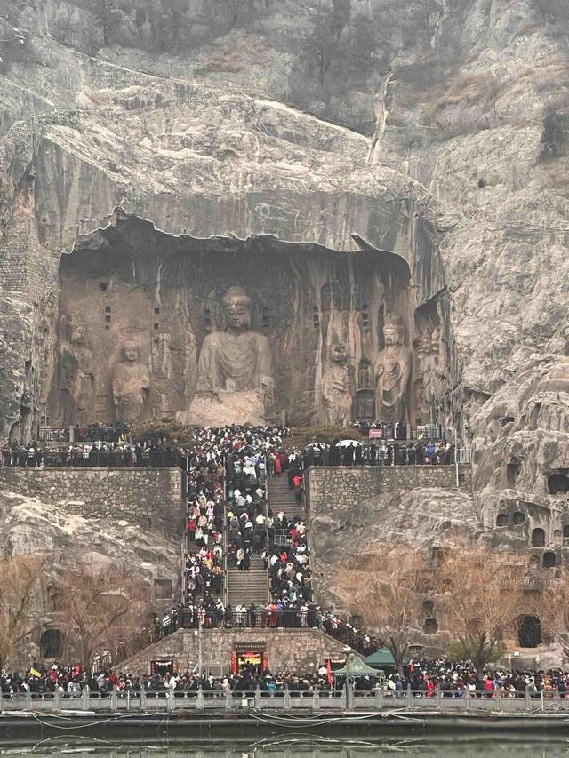 北京没想到，上海也没想到	，这回轮到洛阳低调出圈了