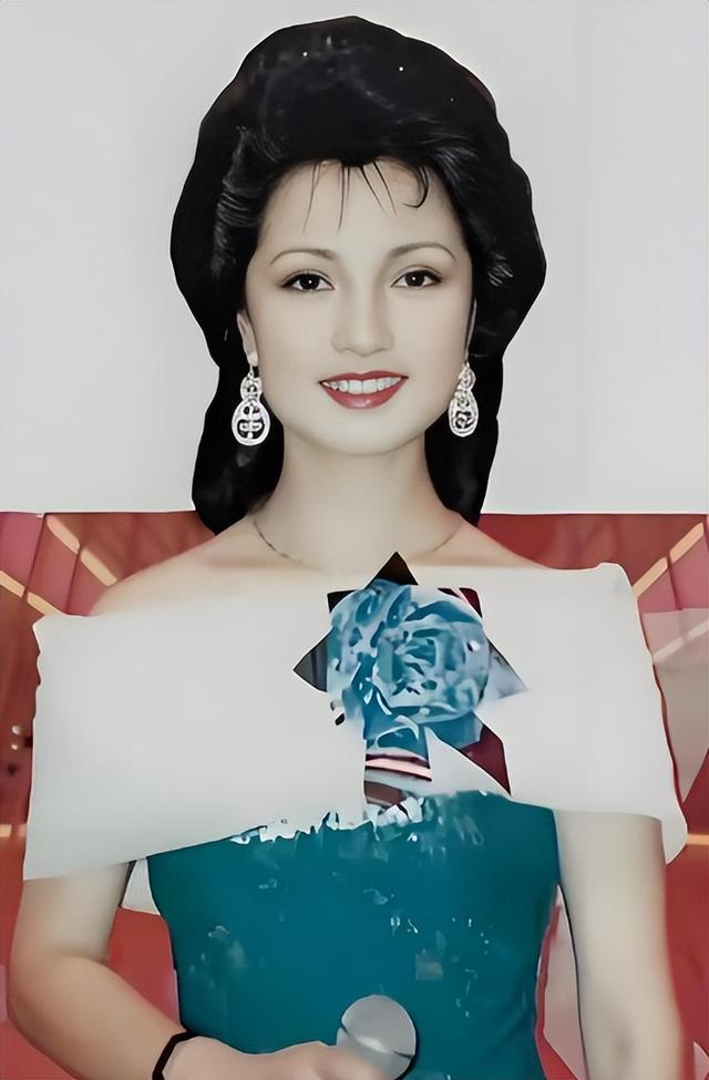 郭晶晶也没想到，79岁公公霍震霆再破天花板，让整个豪门圈沉默了