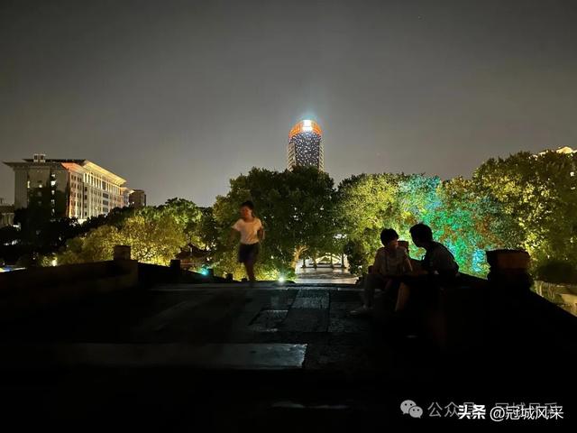 杭州夜骑·武林夜市·小河直街·拱宸桥