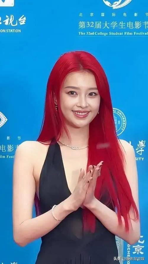 违法道歉、3天战2女、共享恋人曝光？2026仅10天	，娱乐圈又有新瓜