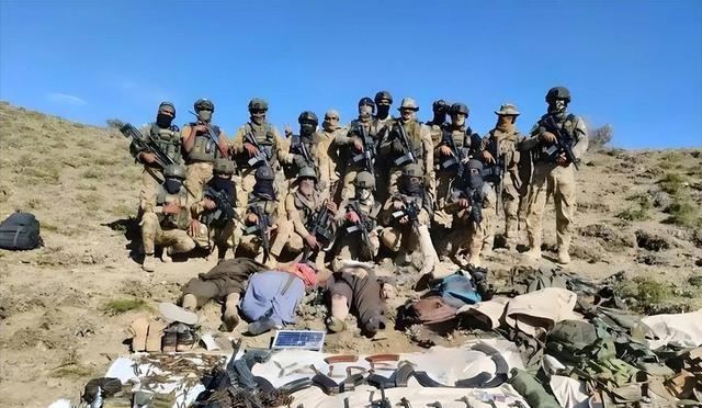 美国刚忽悠完巴基斯坦，中国就掐住技术命脉，让特朗普半年白干！