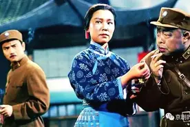 解读开国将帅：20军首任军长刘飞中将与现代京剧《沙家浜》图片