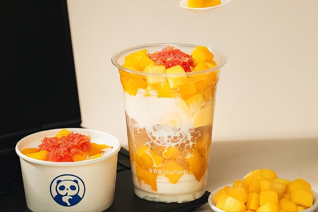 奶茶店配货、火锅店送福利，固体杨枝甘露引发全行业跟风