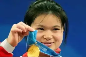 奥运冠军卖掉9枚金牌，换到339万，被质疑后，她只回答了16个字，所有人沉默了…图片