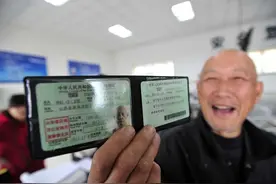 老年人注意了！60岁以上能开的车有8种，70岁以上能开的车有5种图片