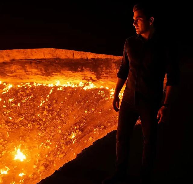 燃烧半世纪的地狱之门，35亿吨油田抵中国7年进口量，却无人敢采
