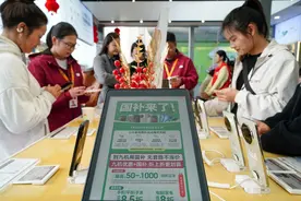 门店客流量比往年大很多！国补点燃春节“换新潮”，消费者更加追求质价比图片