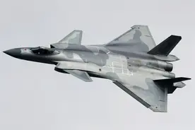 2024隐身战机排名：美668架第一，俄10架倒数第二，解放军排多少图片