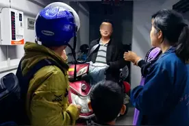 “以前充电6小时1块钱，现在变了……”杭州有业主给电瓶车充电，结果有点懵图片