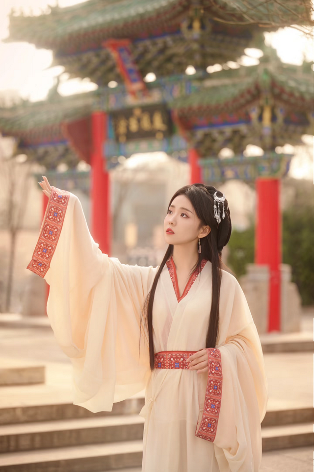 穿华服游河南，这份攻略超出片！