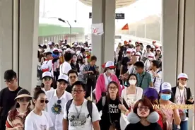 人从众！长水出入境客流或超5.5万人次！昆明站发送旅客将达15万人次图片