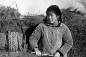 1974年，女知青从边境逃到苏联当特工后，临死前用鲜血写下一个字图片