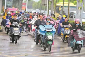 电动车充电先插充电口，还是电源口？很多人都充错了！图片